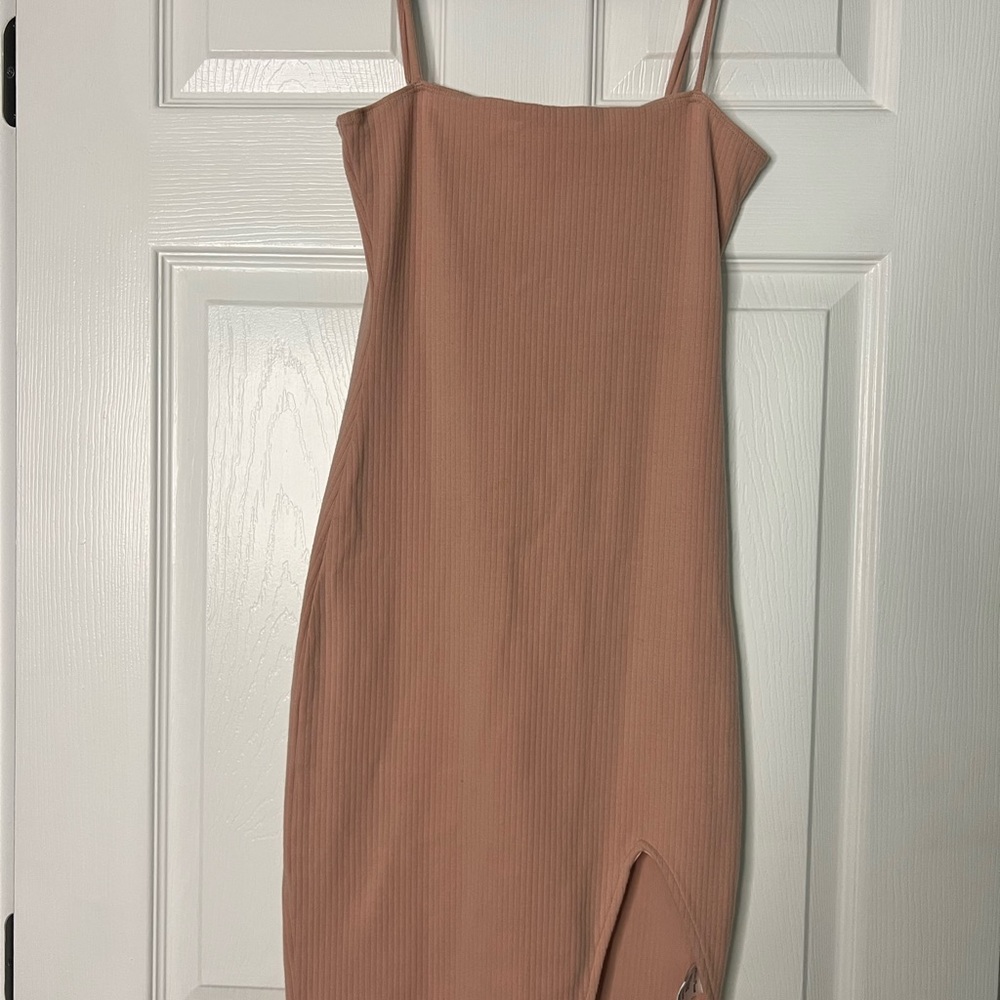 Privacy Please little Pink dress. Sz Small. Perfect for a GNO or date night 💞